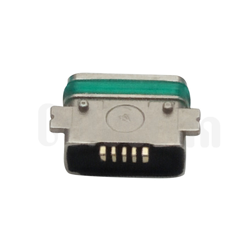 Conector micro impermeable USB